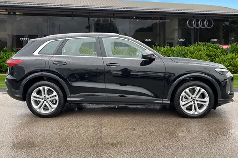  Audi Q5 2.0 TDI Sport S Tronic quattro Euro 6 (s/s) 5dr Thumbnail #4