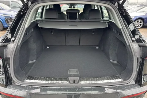  Audi Q5 2.0 TDI Sport S Tronic quattro Euro 6 (s/s) 5dr Thumbnail #7