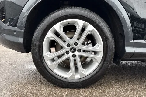  Audi Q5 2.0 TDI Sport S Tronic quattro Euro 6 (s/s) 5dr Thumbnail #11