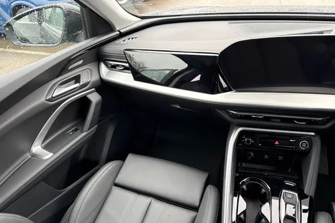  Audi Q5 2.0 TDI Sport S Tronic quattro Euro 6 (s/s) 5dr Thumbnail #20