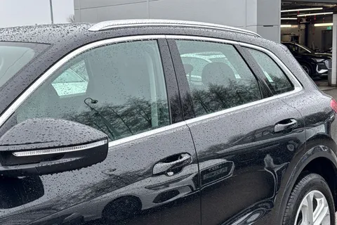  Audi Q5 2.0 TDI Sport S Tronic quattro Euro 6 (s/s) 5dr Thumbnail #26