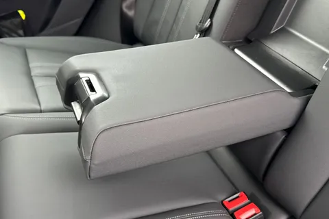  Audi Q5 2.0 TDI Sport S Tronic quattro Euro 6 (s/s) 5dr Thumbnail #29