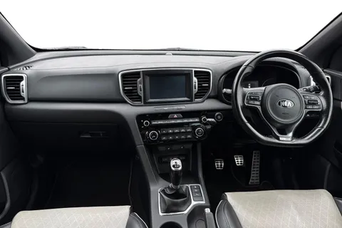 17 of 54 for KIA SPORTAGE 1.7 CRDi ISG GT-Line 5dr