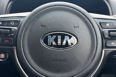 41 of 54 for KIA SPORTAGE 1.7 CRDi ISG GT-Line 5dr