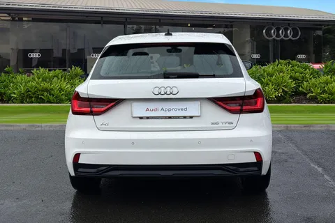 PJ72EBL Audi A1 Sport 25 TFSI  95 PS 5-speed Thumbnail #5