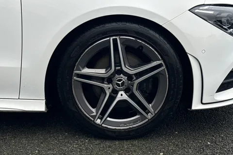 LO70VYN Mercedes-Benz Cla Class 1.3 CLA180 AMG Line (Premium Plus 2) Coupe 7G-DCT Euro 6 (s/s) 4dr Thumbnail #14