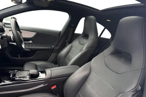 LO70VYN Mercedes-Benz Cla Class 1.3 CLA180 AMG Line (Premium Plus 2) Coupe 7G-DCT Euro 6 (s/s) 4dr Thumbnail #17