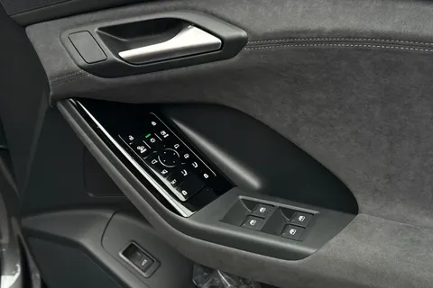  Audi Sq6 E-Tron 100kWh S Edition 1 Auto quattro 5dr Thumbnail #21