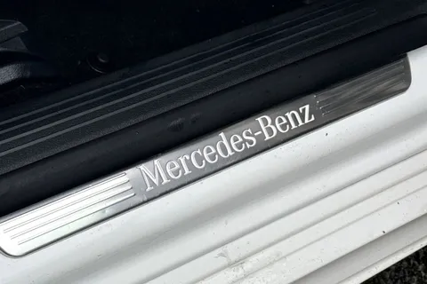 LO70VYN Mercedes-Benz Cla Class 1.3 CLA180 AMG Line (Premium Plus 2) Coupe 7G-DCT Euro 6 (s/s) 4dr Thumbnail #31