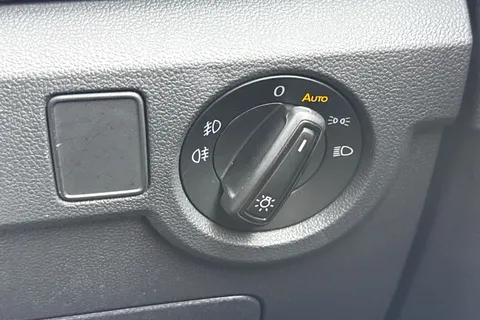 36 of 54 for Volkswagen T-Cross 1.0 TSI SEL Euro 6 (s/s) 5dr