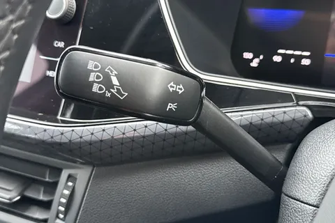 40 of 54 for Volkswagen T-Cross 1.0 TSI SEL Euro 6 (s/s) 5dr