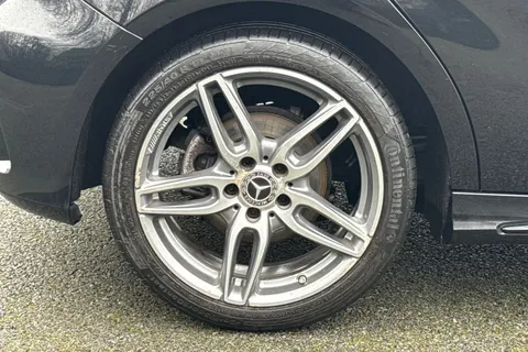 10 of 50 for Mercedes-Benz A Class 1.5 A180d AMG Line 7G-DCT Euro 6 (s/s) 5dr