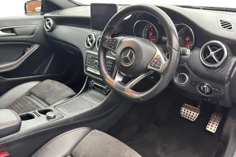 13 of 50 for Mercedes-Benz A Class 1.5 A180d AMG Line 7G-DCT Euro 6 (s/s) 5dr