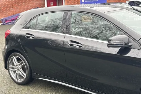 28 of 50 for Mercedes-Benz A Class 1.5 A180d AMG Line 7G-DCT Euro 6 (s/s) 5dr