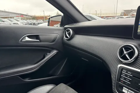 39 of 50 for Mercedes-Benz A Class 1.5 A180d AMG Line 7G-DCT Euro 6 (s/s) 5dr