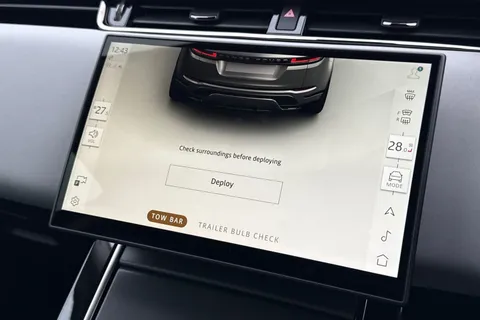 KM74EHX Land Rover Range Rover Evoque 2.0 D200 Dynamic SE 5dr Thumbnail #38