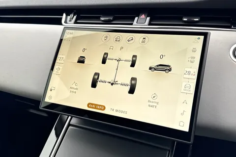 KM74EHX Land Rover Range Rover Evoque 2.0 D200 Dynamic SE 5dr Thumbnail #39