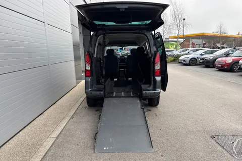 LXZ5901 Citroën Berlingo 1.6 BlueHDi Feel Multispace MPV ETG6 Euro 6 (s/s) 5dr Thumbnail #8