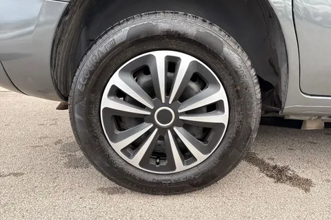 LXZ5901 Citroën Berlingo 1.6 BlueHDi Feel Multispace MPV ETG6 Euro 6 (s/s) 5dr Thumbnail #11