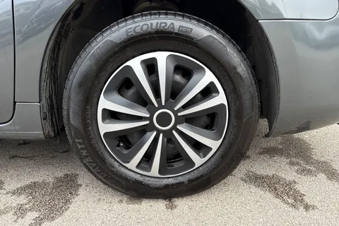 LXZ5901 Citroën Berlingo 1.6 BlueHDi Feel Multispace MPV ETG6 Euro 6 (s/s) 5dr Thumbnail #12