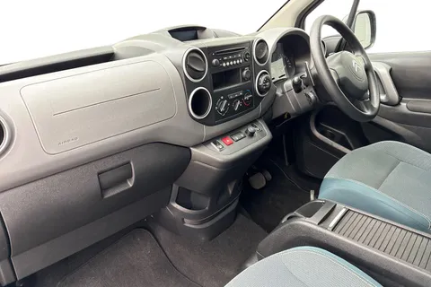 LXZ5901 Citroën Berlingo 1.6 BlueHDi Feel Multispace MPV ETG6 Euro 6 (s/s) 5dr Thumbnail #16