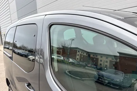 LXZ5901 Citroën Berlingo 1.6 BlueHDi Feel Multispace MPV ETG6 Euro 6 (s/s) 5dr Thumbnail #27