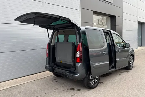 LXZ5901 Citroën Berlingo 1.6 BlueHDi Feel Multispace MPV ETG6 Euro 6 (s/s) 5dr Thumbnail #29