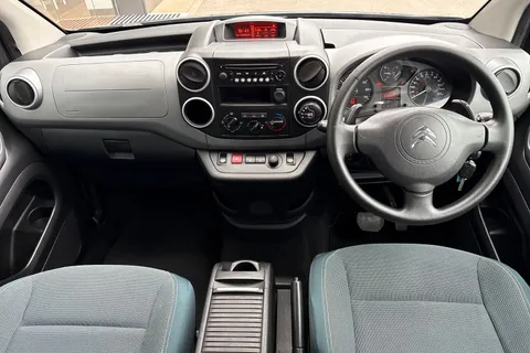 LXZ5901 Citroën Berlingo 1.6 BlueHDi Feel Multispace MPV ETG6 Euro 6 (s/s) 5dr Thumbnail #34