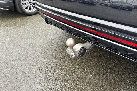 AU75NTN Volkswagen Touareg 3.0 V6 TDI 4Motion 286 Black Edition 5dr Tip Auto | Tow Bar | Area View Cam Thumbnail #46