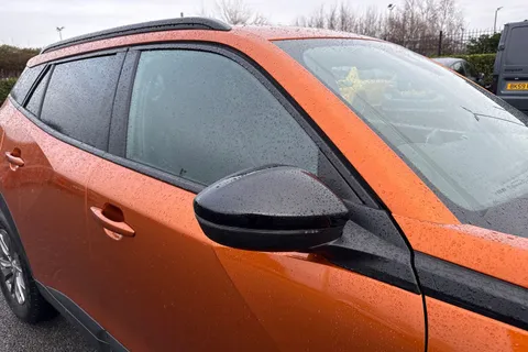 DE23FGV PEUGEOT 2008 1.2 PureTech Active Premium + Euro 6 (s/s) 5dr Thumbnail #29