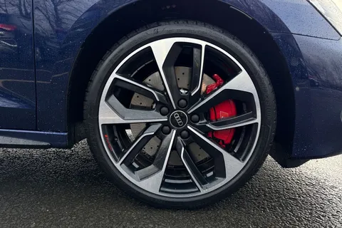  Audi S3 2.0 TFSI Black Edition Sportback S Tronic quattro Euro 6 (s/s) 5dr Thumbnail #13