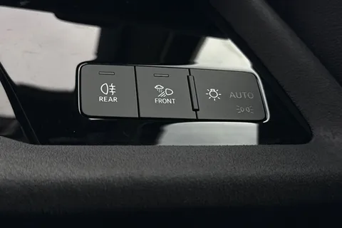  Audi S3 2.0 TFSI Black Edition Sportback S Tronic quattro Euro 6 (s/s) 5dr Thumbnail #31