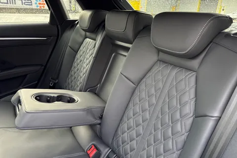  Audi S3 2.0 TFSI Black Edition Sportback S Tronic quattro Euro 6 (s/s) 5dr Thumbnail #34