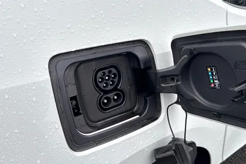 EP19CEU BMW I3 42.2kWh Auto 5dr Thumbnail #36