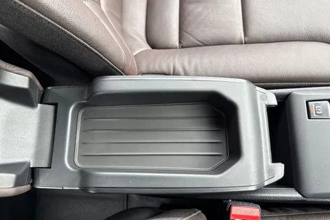 EP19CEU BMW I3 42.2kWh Auto 5dr Thumbnail #58