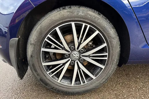CY18JEJ Volkswagen Golf 1.5 TSI EVO SE 5dr ⭐Panoramic Sunroof, 1 Year VW Warranty⭐ Thumbnail #25