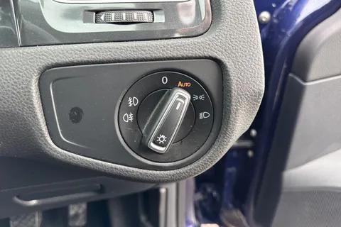 CY18JEJ Volkswagen Golf 1.5 TSI EVO SE 5dr ⭐Panoramic Sunroof, 1 Year VW Warranty⭐ Thumbnail #37