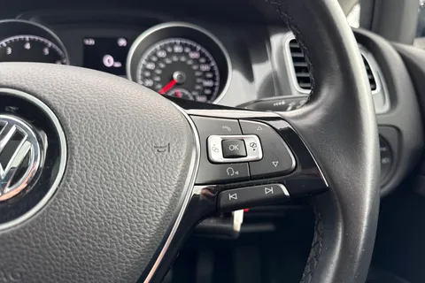 CY18JEJ Volkswagen Golf 1.5 TSI EVO SE 5dr ⭐Panoramic Sunroof, 1 Year VW Warranty⭐ Thumbnail #46