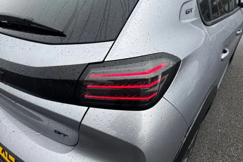 KO74XLB PEUGEOT 208 1.2 PureTech GT Euro 6 (s/s) 5dr Thumbnail #8