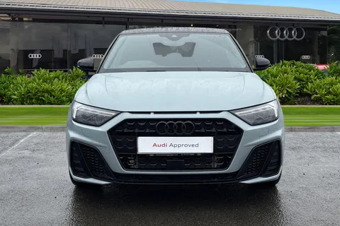 MT75NBM Audi A1 Black Edition 35 TFSI  150 PS S tronic Thumbnail #6