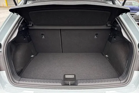 MT75NBM Audi A1 Black Edition 35 TFSI  150 PS S tronic Thumbnail #7