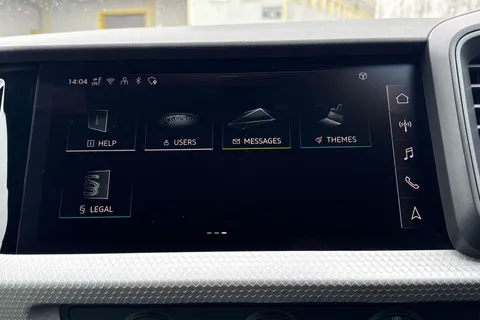 MT75NBM Audi A1 Black Edition 35 TFSI  150 PS S tronic Thumbnail #42