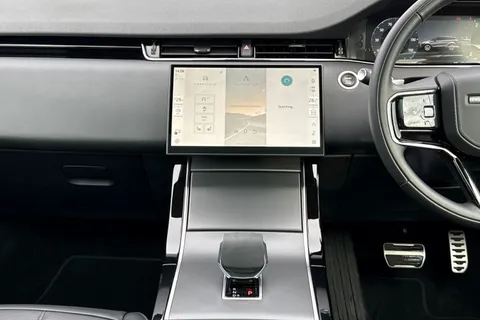 KM74OTP Land Rover Range Rover Evoque 2.0 D200 Dynamic HSE 5dr Thumbnail #16