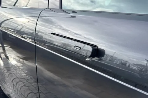 KM74OTP Land Rover Range Rover Evoque 2.0 D200 Dynamic HSE 5dr Thumbnail #31