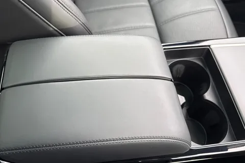 KM74OTP Land Rover Range Rover Evoque 2.0 D200 Dynamic HSE 5dr Thumbnail #42