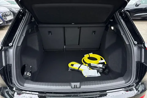 Audi Q4 e-tron 45 S line Auto 5dr 82kWh Thumbnail #7