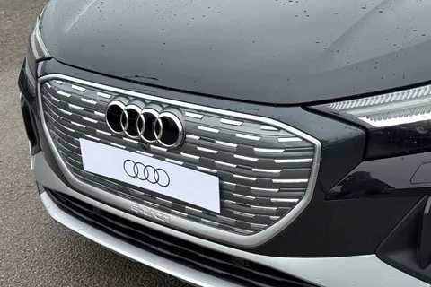 Audi Q4 e-tron 45 S line Auto 5dr 82kWh Thumbnail #27