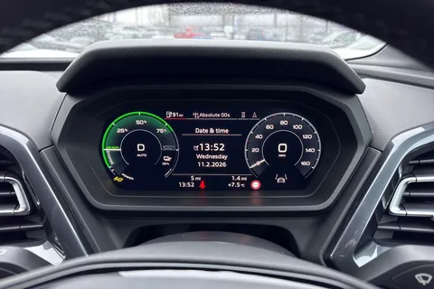 Audi Q4 e-tron 45 S line Auto 5dr 82kWh Thumbnail #37