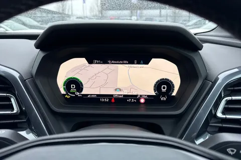 Audi Q4 e-tron 45 S line Auto 5dr 82kWh Thumbnail #38