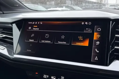 Audi Q4 e-tron 45 S line Auto 5dr 82kWh Thumbnail #44